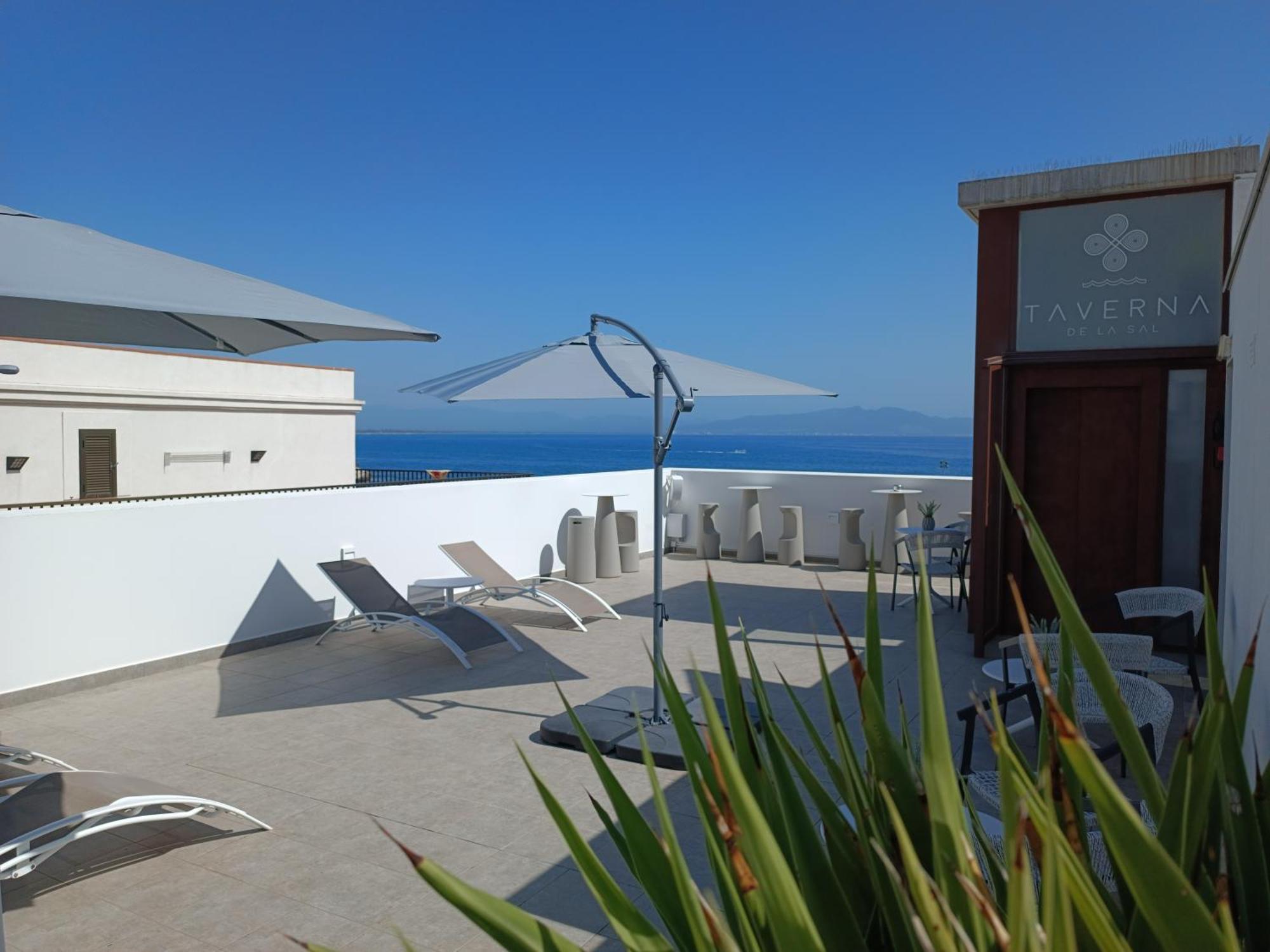 L' Escala Taverna De La Sal Boutique Hotel מראה חיצוני תמונה