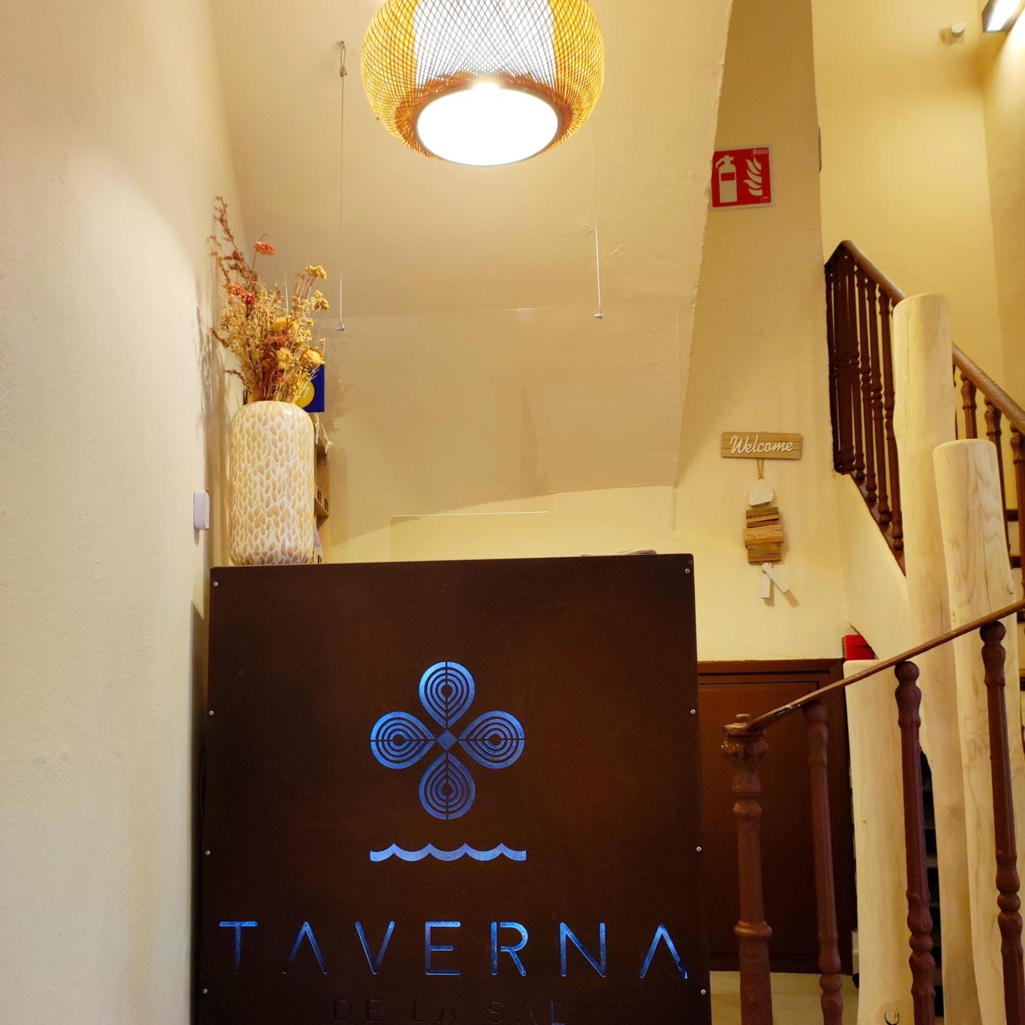 L' Escala Taverna De La Sal Boutique Hotel מראה חיצוני תמונה